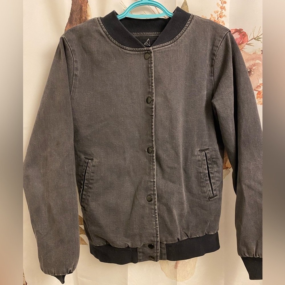 Small Gray Bomber Jacket​​​ - Picture 3 of 9